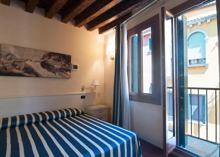 Venice Resorts Guest House